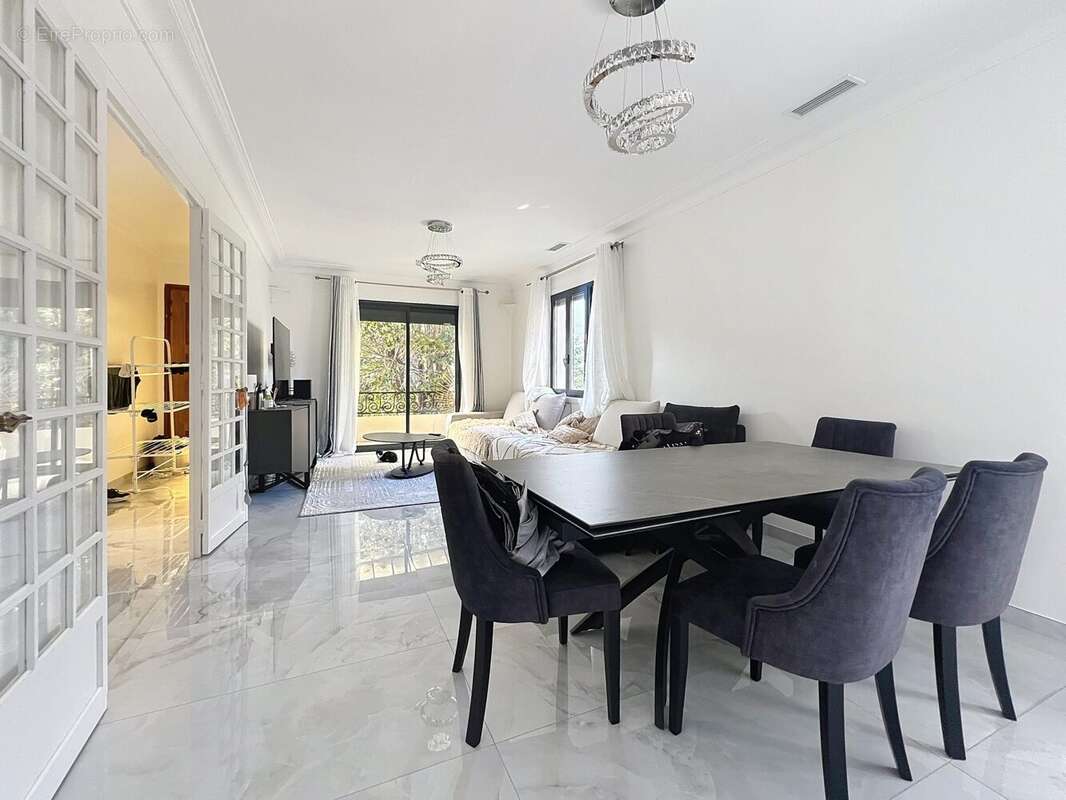 Maison à LE PONT-DE-CLAIX