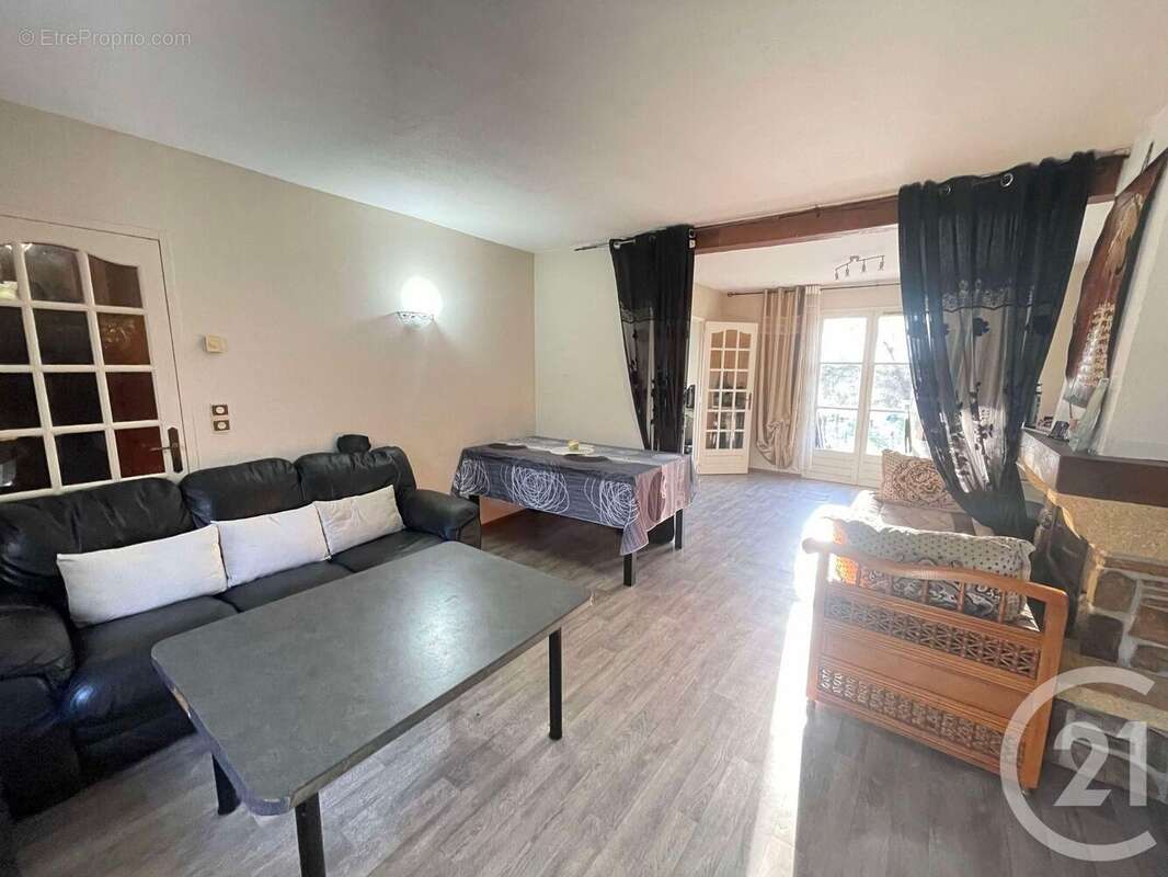 Maison à DAMMARTIN-EN-GOELE