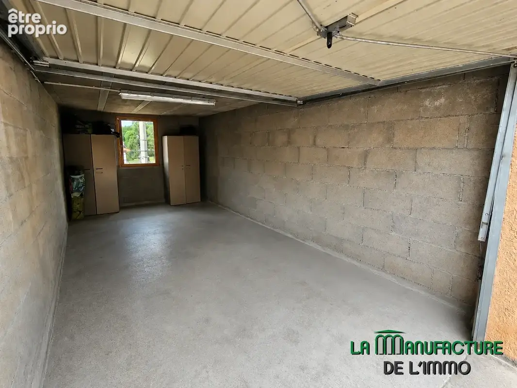 Appartement type f4 bis   67,33 m2 carrez (104,48 m2 au sol)   terrasse tropezienne   garage   stationnement - photo 9