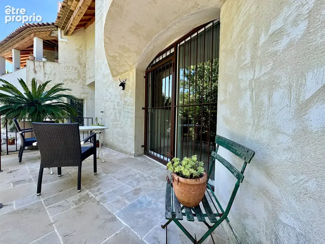 Maison Laudun l'Ardoise - 6 pièces - 300 m² avec gîte. - photo 9
