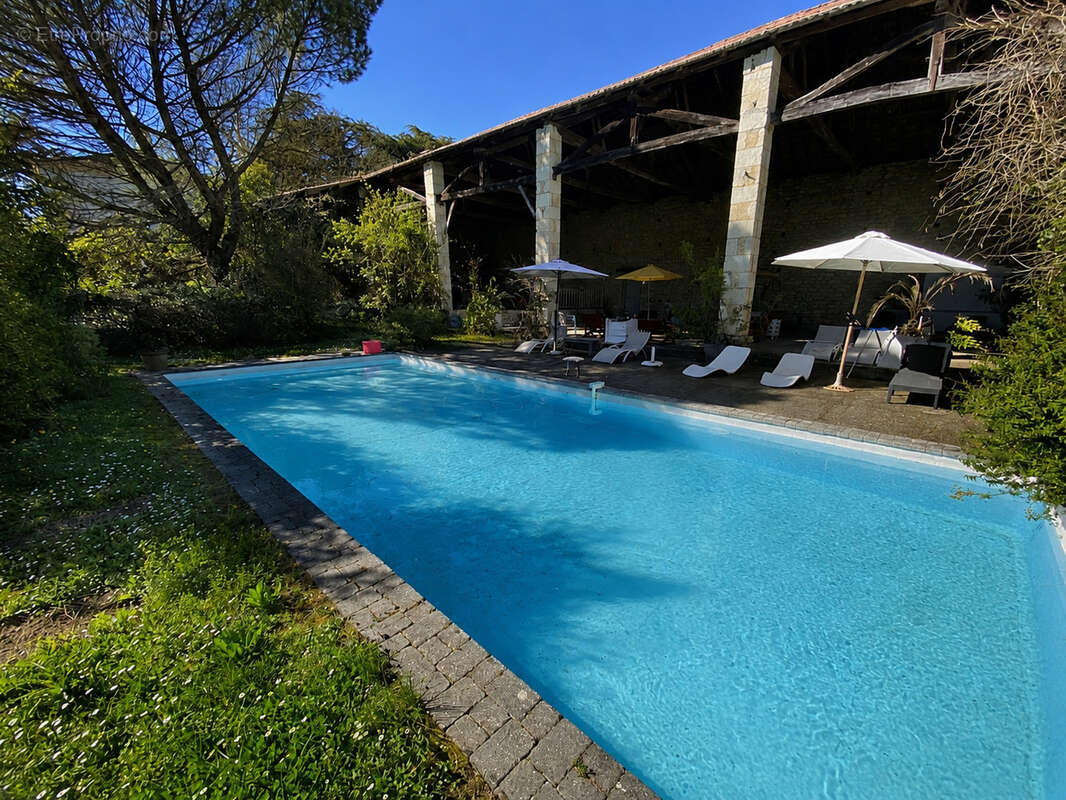 Maison de maître avec dépendances et piscine entre Auch et Vic-fezensac - photo 18