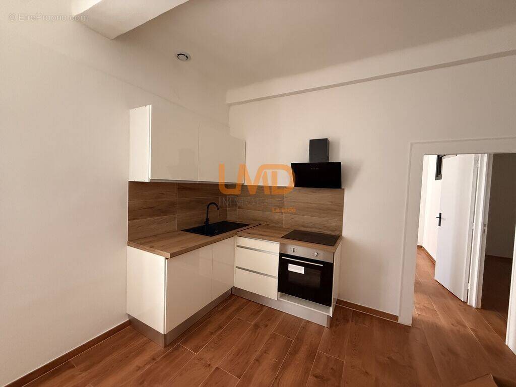 Appartement à LE MUY