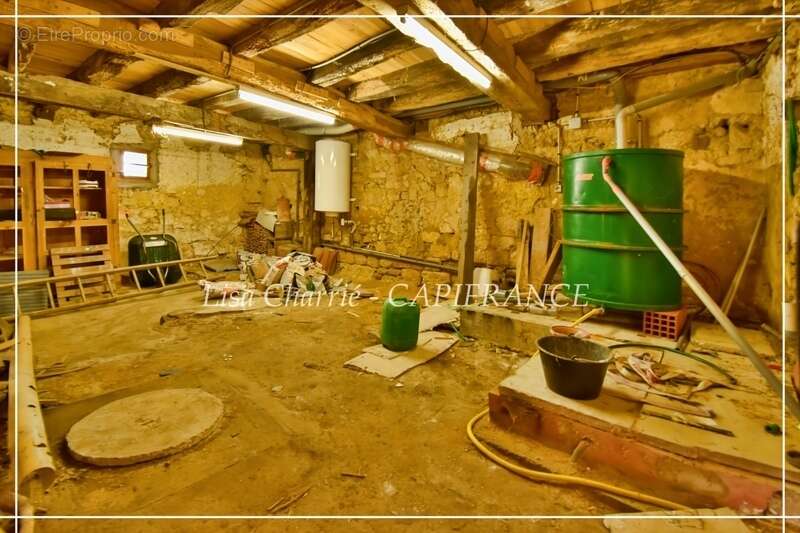 Maison à VIC-FEZENSAC