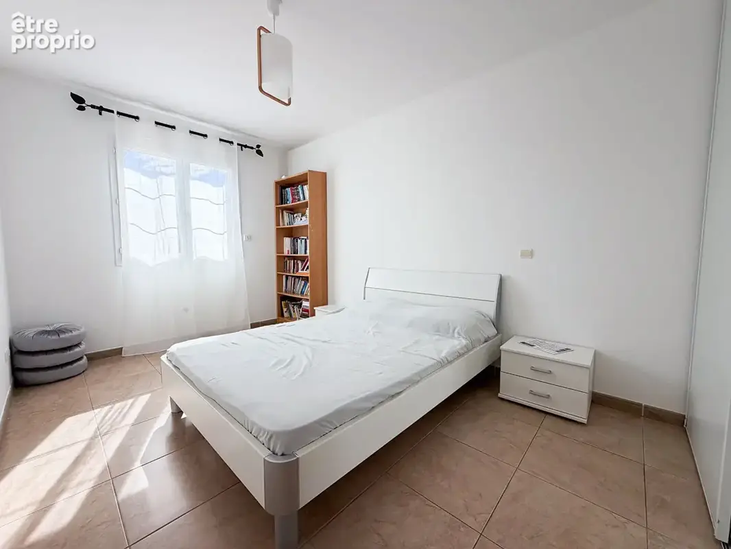 Cournonterral ? maison familiale de 140 m² avec piscine, jardin sans vis-à-vis et vue sur la garrigue - photo 11