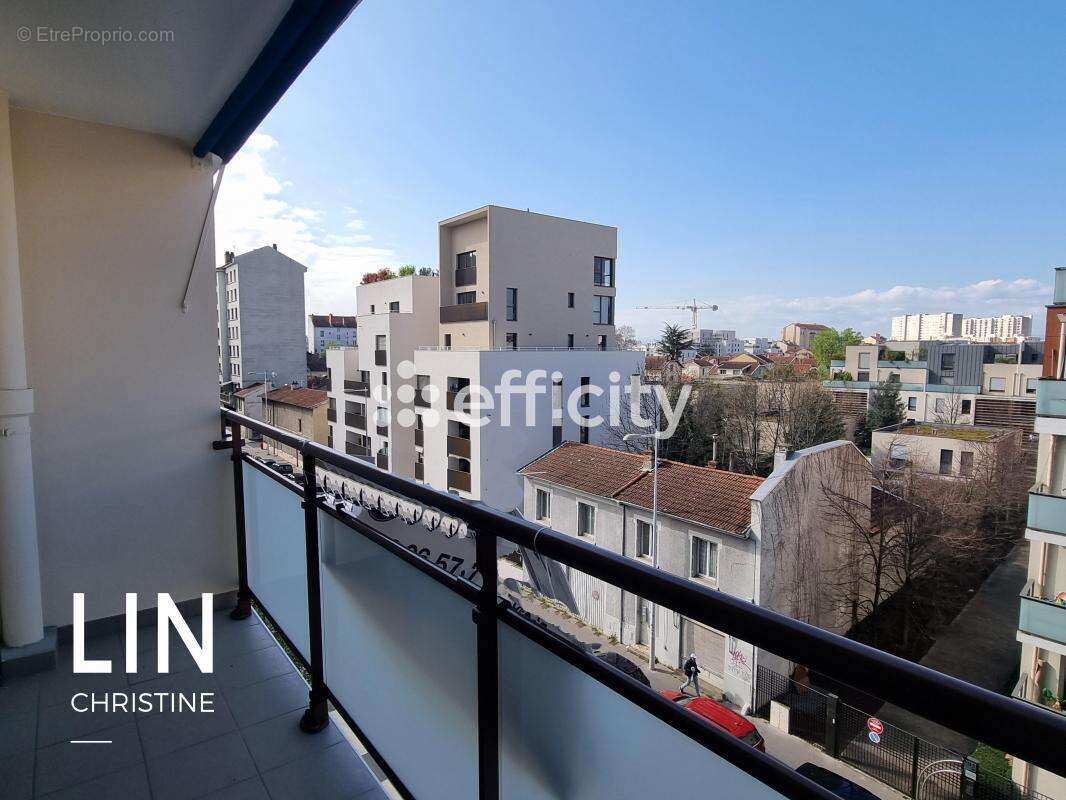 Appartement à LYON-8E