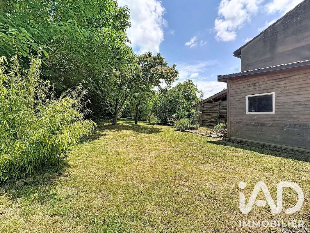 Maison 139 m² à Montesquieu-Volvestre  - photo 2