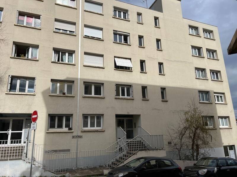 Appartement à LYON-4E