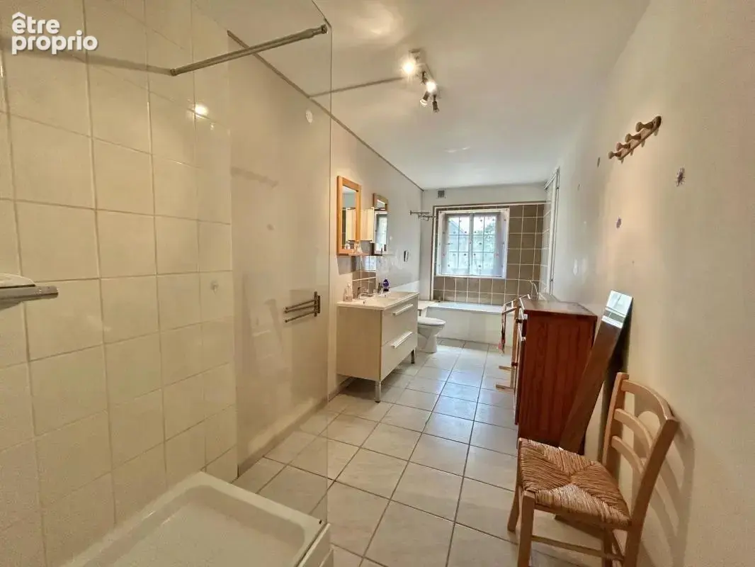 maison type longère en 2 parties avec gite ou autre activité - photo 17