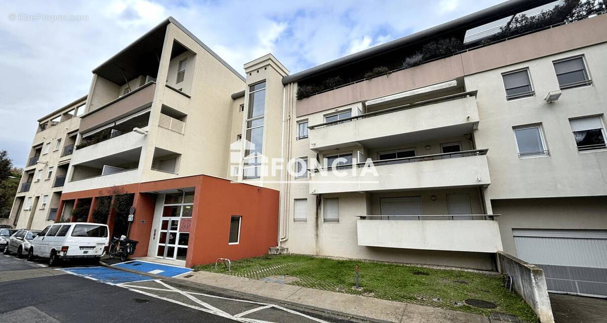 Appartement à NIMES