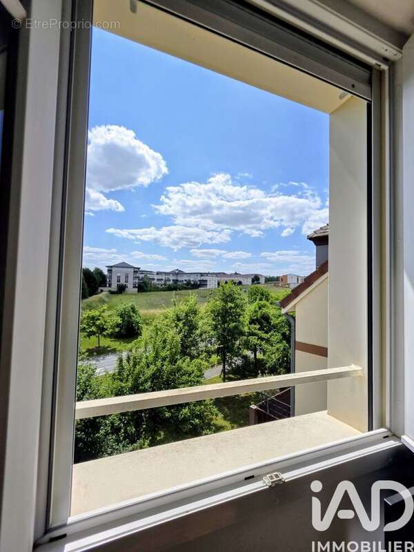 Photo 9 - Appartement à MAGNY-LE-HONGRE
