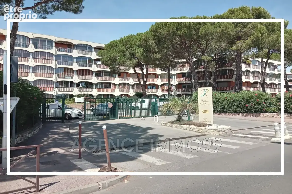 Photo Parking à Mandelieu-La-Napoule au prix de 80 000€