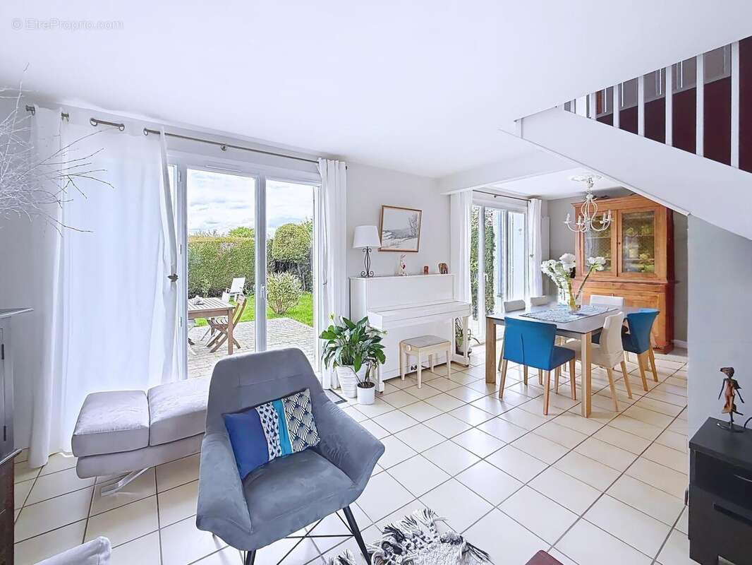 Photo 3 - Maison à LES LOGES-EN-JOSAS