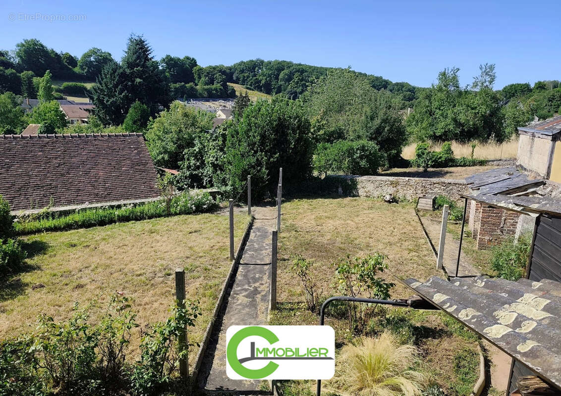 Maison à VALENNES