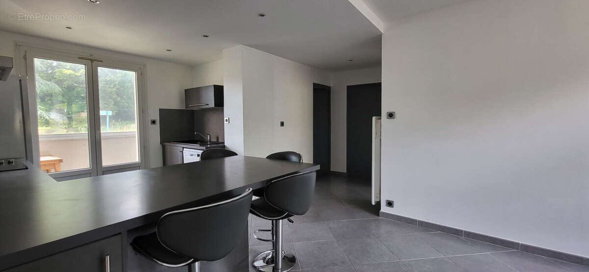 Appartement à GIERES