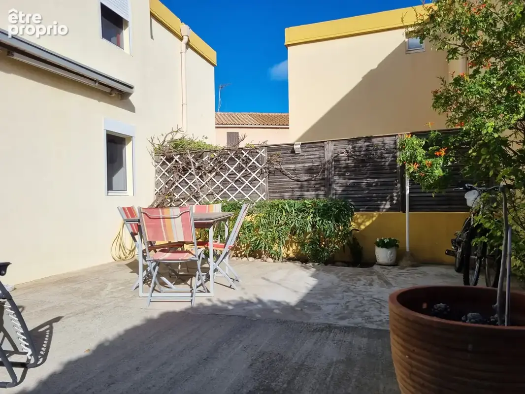 A vendre - rare - direct plage du grazel - pavillon 2 chambres -  terrasse - proche mer - photo 5