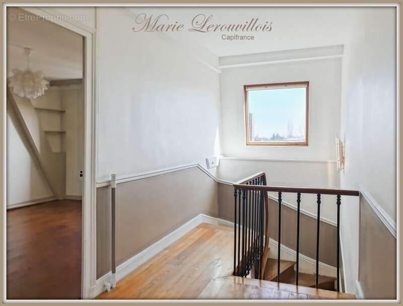 Maison à ROMILLY-SUR-SEINE