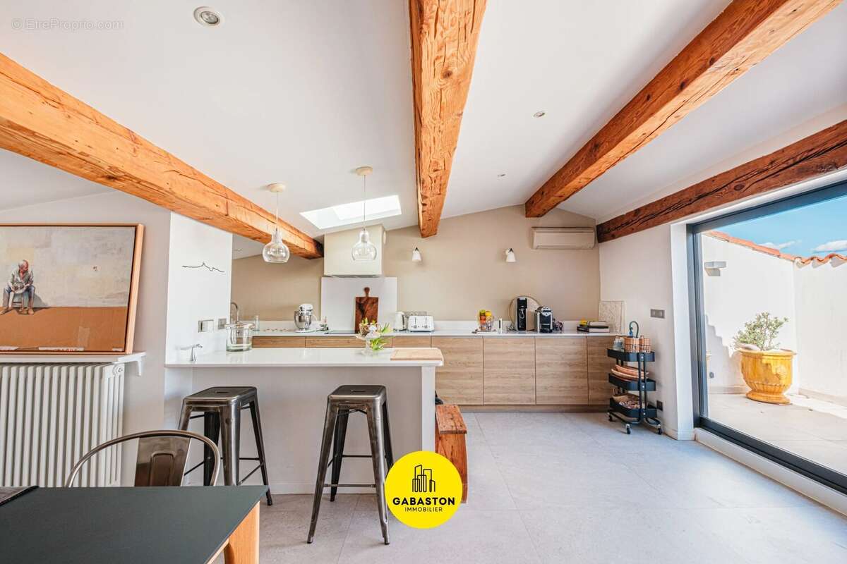 Maison à MARSEILLE-6E