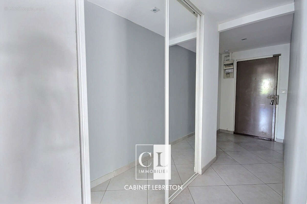 Appartement à MARSEILLE-10E