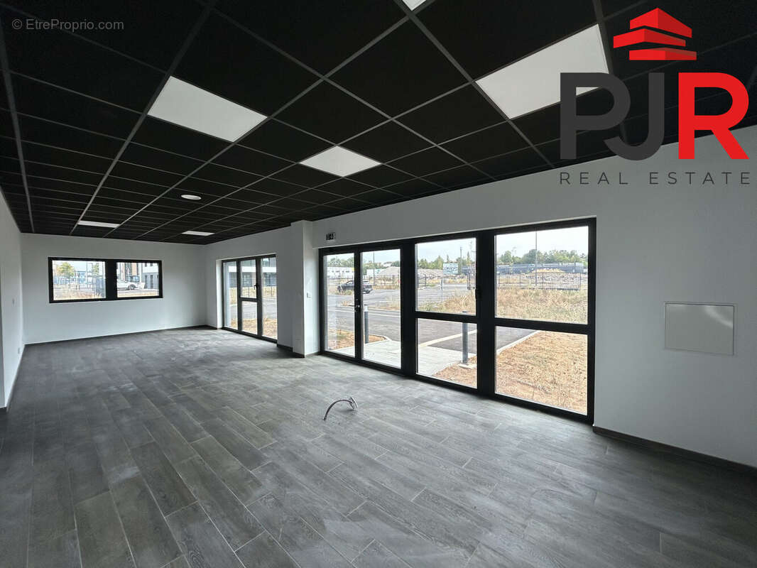 Commerce 470 m² à Heillecourt  - photo 8