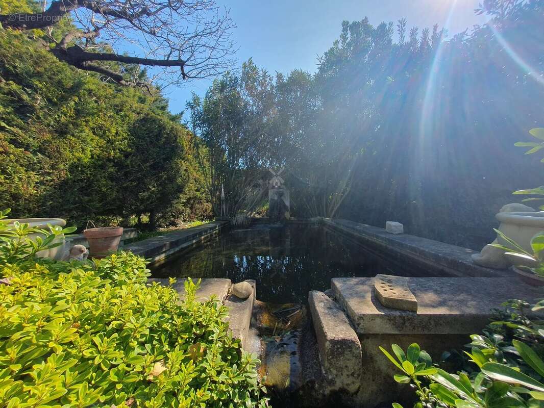 Maison à PLAN-D&#039;ORGON