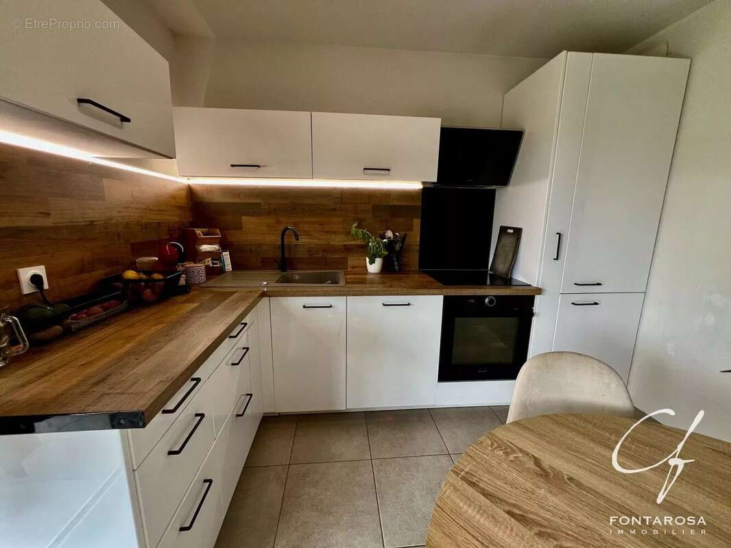 Appartement à FREJUS