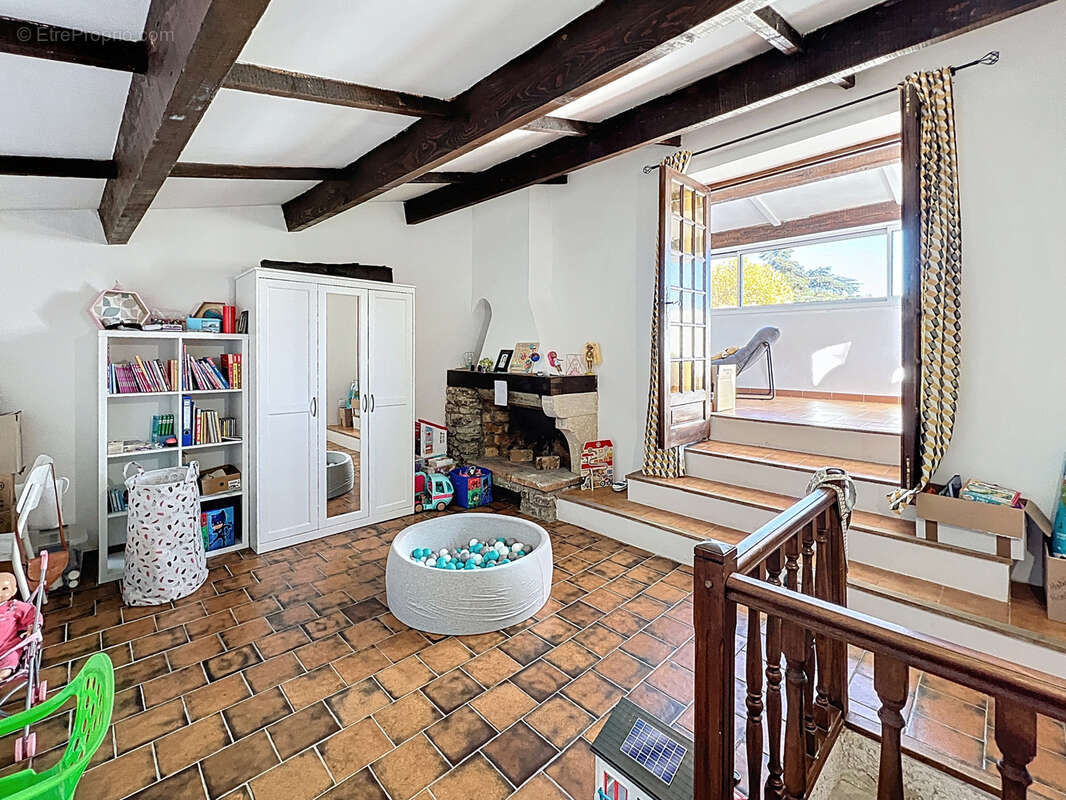 Maison à SAINT-MARTIN-DE-CASTILLON