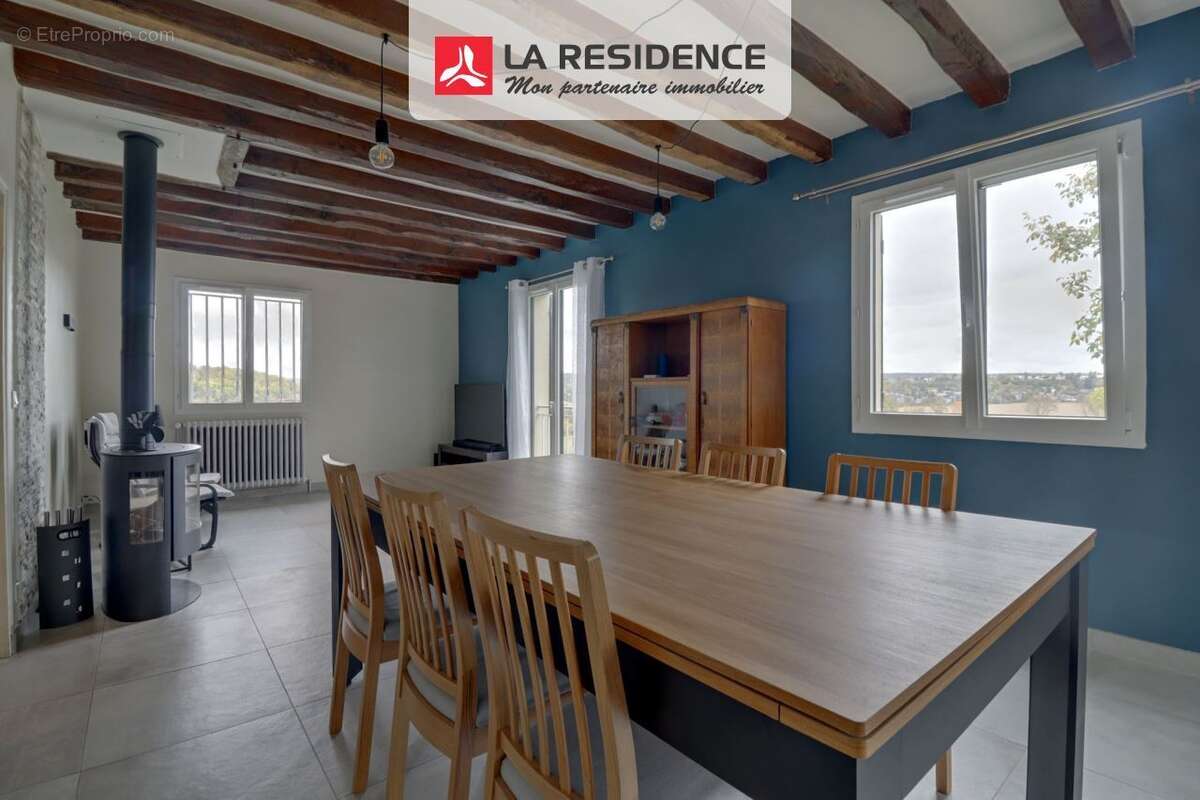 Maison à MONTAINVILLE