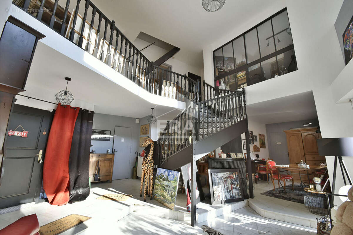 Maison à SAINT-REMY-L'HONORE