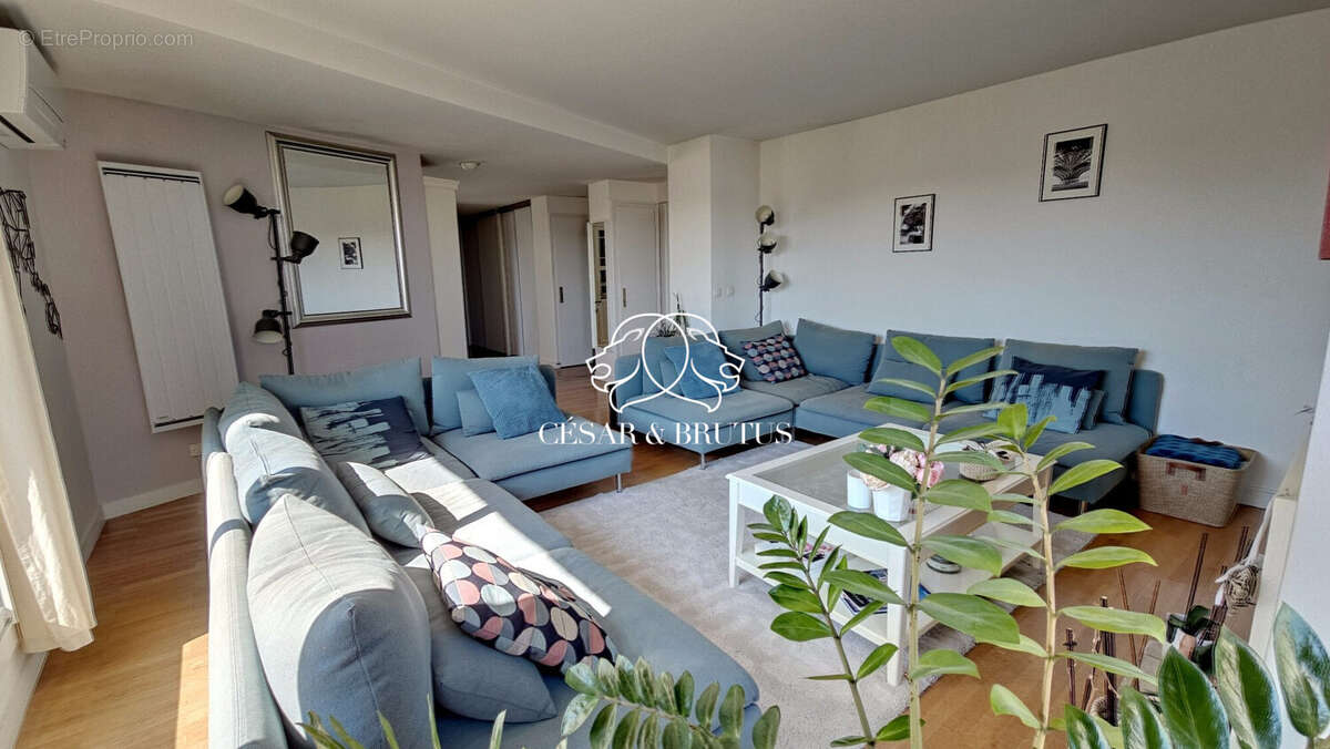 Appartement à CALUIRE-ET-CUIRE