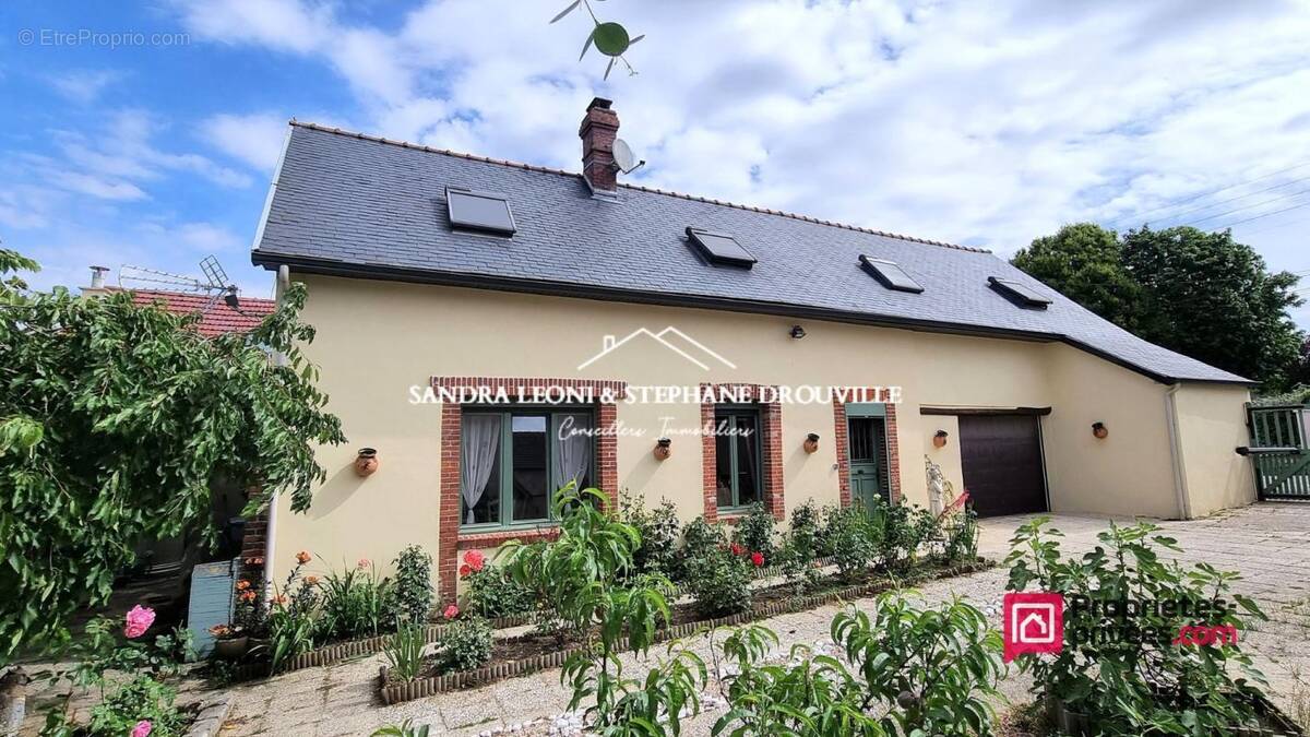 Maison à MAINTENON