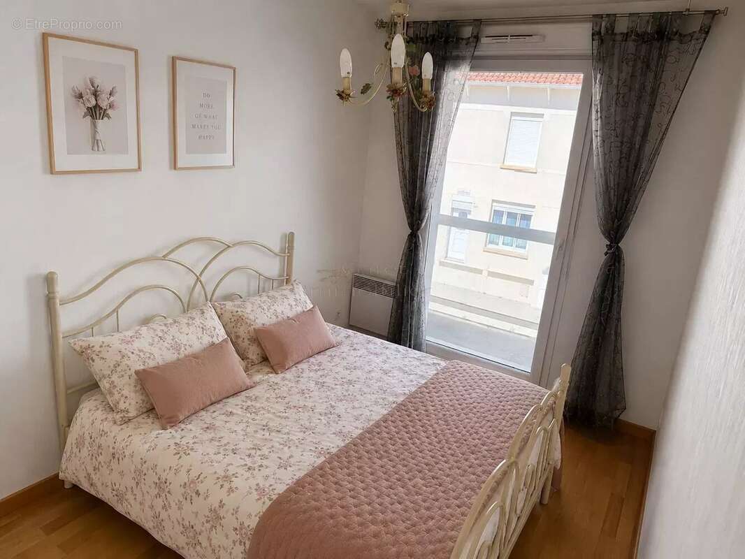 Appartement avec balcon et parking à 250m de la plage - photo 3