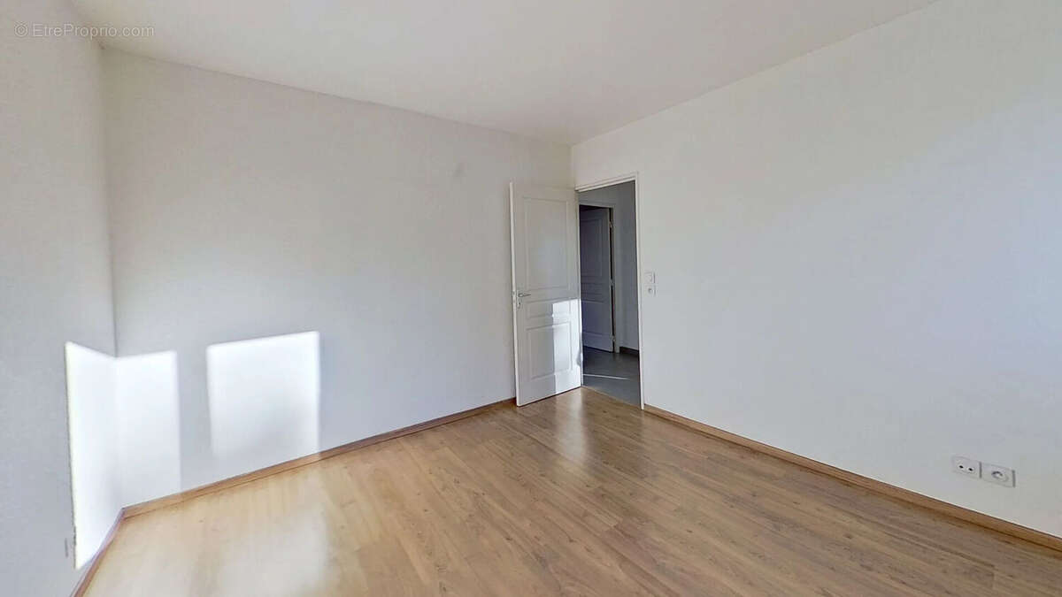 Appartement à TASSIN-LA-DEMI-LUNE