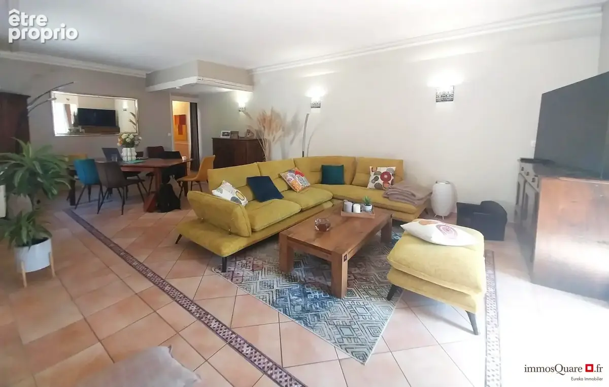 Maison 6 pièces 162 m² à vendre à Thoiry (01710) - photo 4