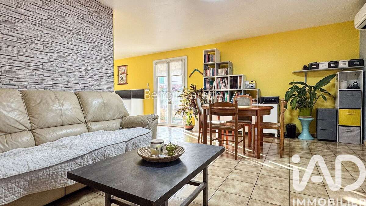 Photo 8 - Maison à SAINT-LAURENT-DE-LA-SALANQUE