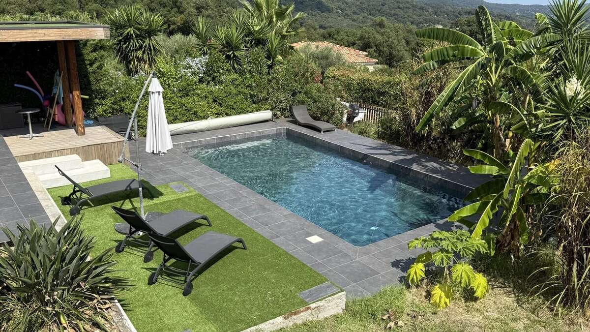 Maison à SANTA-MARIA-POGGIO