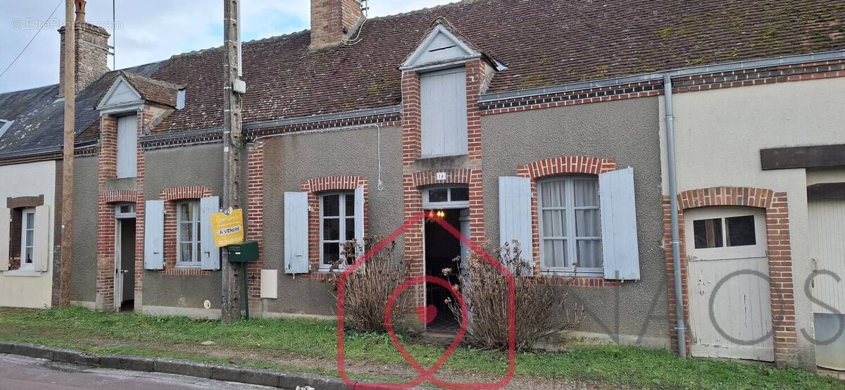 Maison à CLEMONT