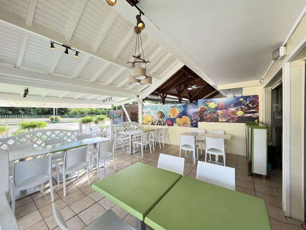 Commerce à SAINT-FRANCOIS