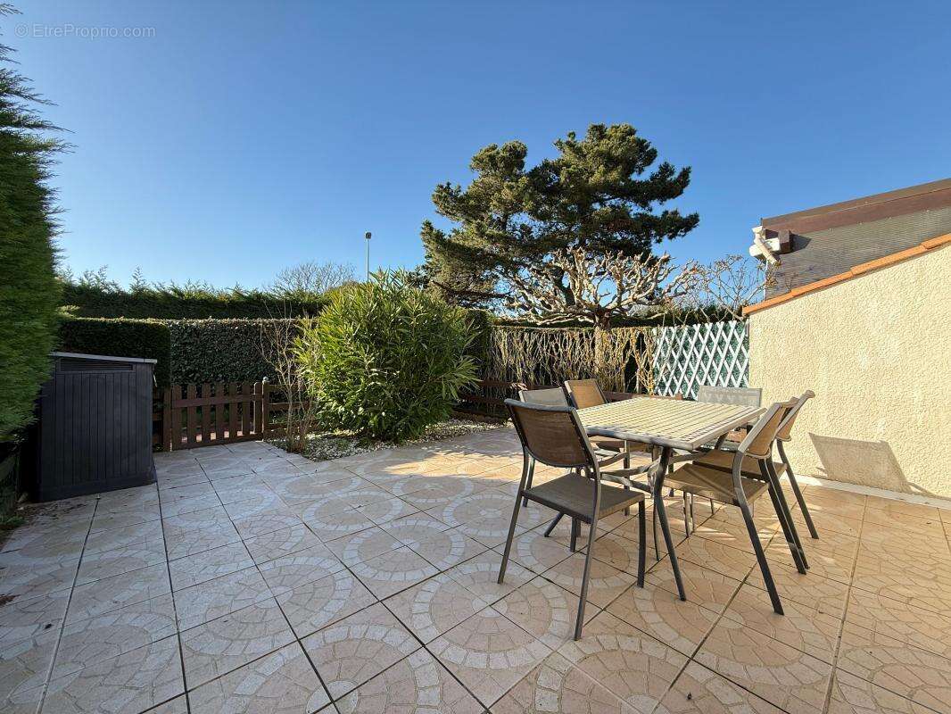 Maison à SAINT-PALAIS-SUR-MER