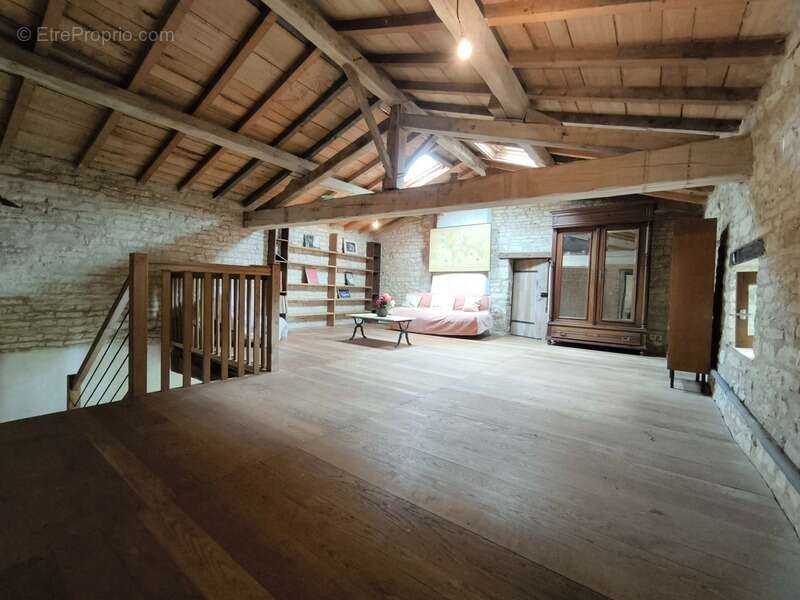 Dpt Charente (16), EBREON à vendre un ensemble de deux maisons - photo 9