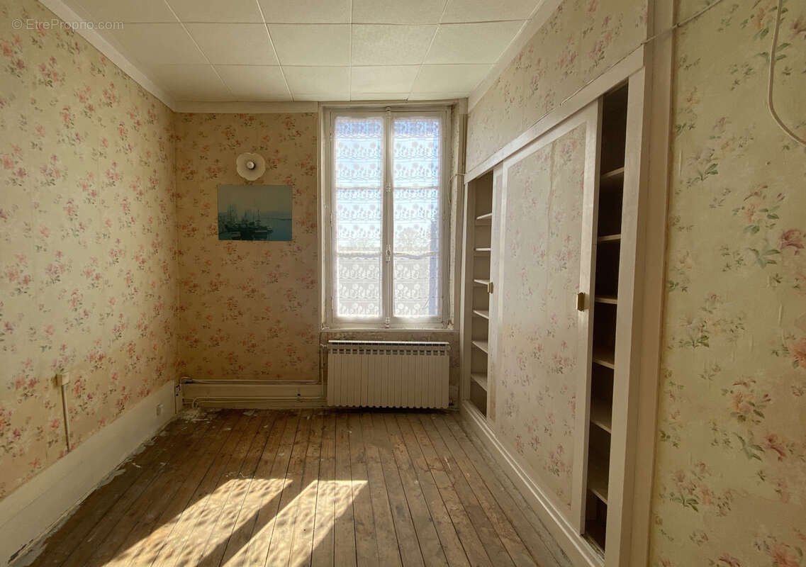 Maison à LA POTERIE-AU-PERCHE
