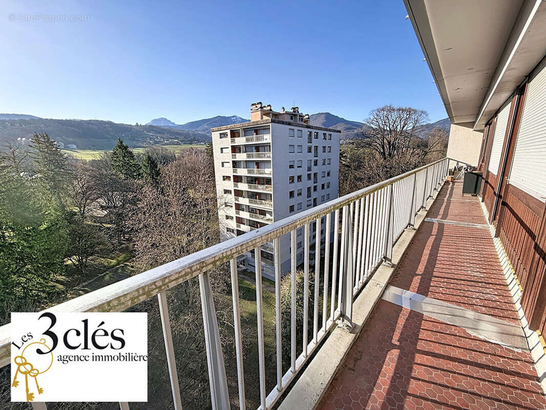 Appartement à JACOB-BELLECOMBETTE