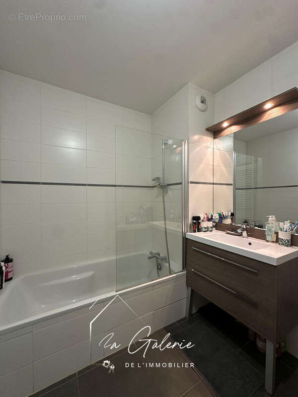 Appartement à MEYLAN