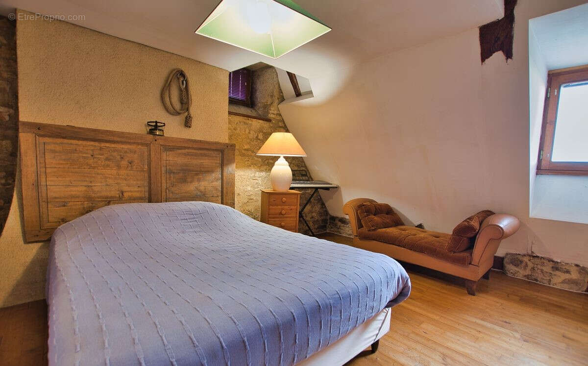 Maison à QUISSAC
