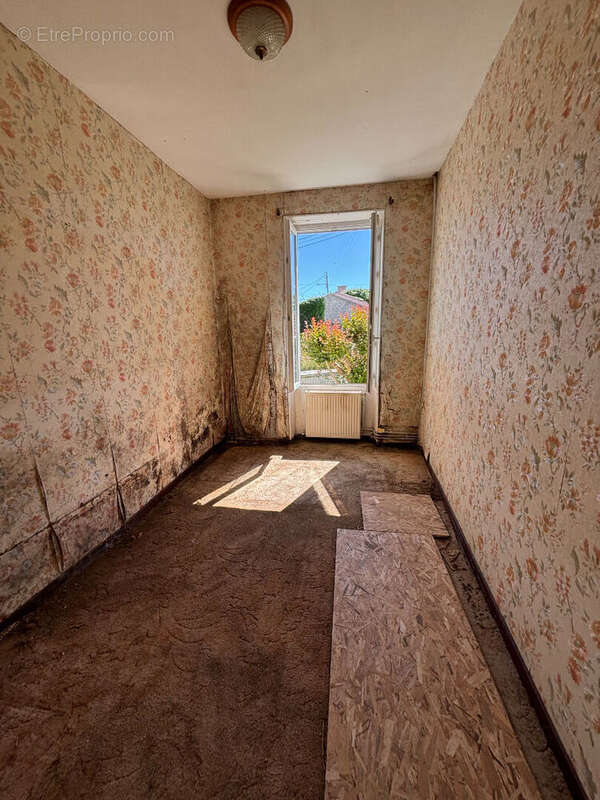 Corps de ferme à rénover - Un véritable projet de vie au fort potentiel ! - photo 7
