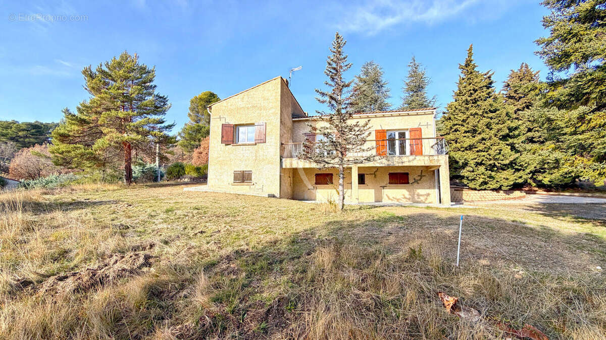 Villa lumineuse de 125m2  garage au calme jardin arbore a pierrevert - photo 2