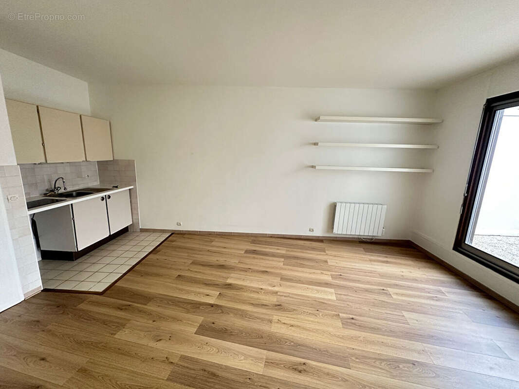 Appartement Saint Cloud / Studio 34.05 m² / Terrasse - photo 2