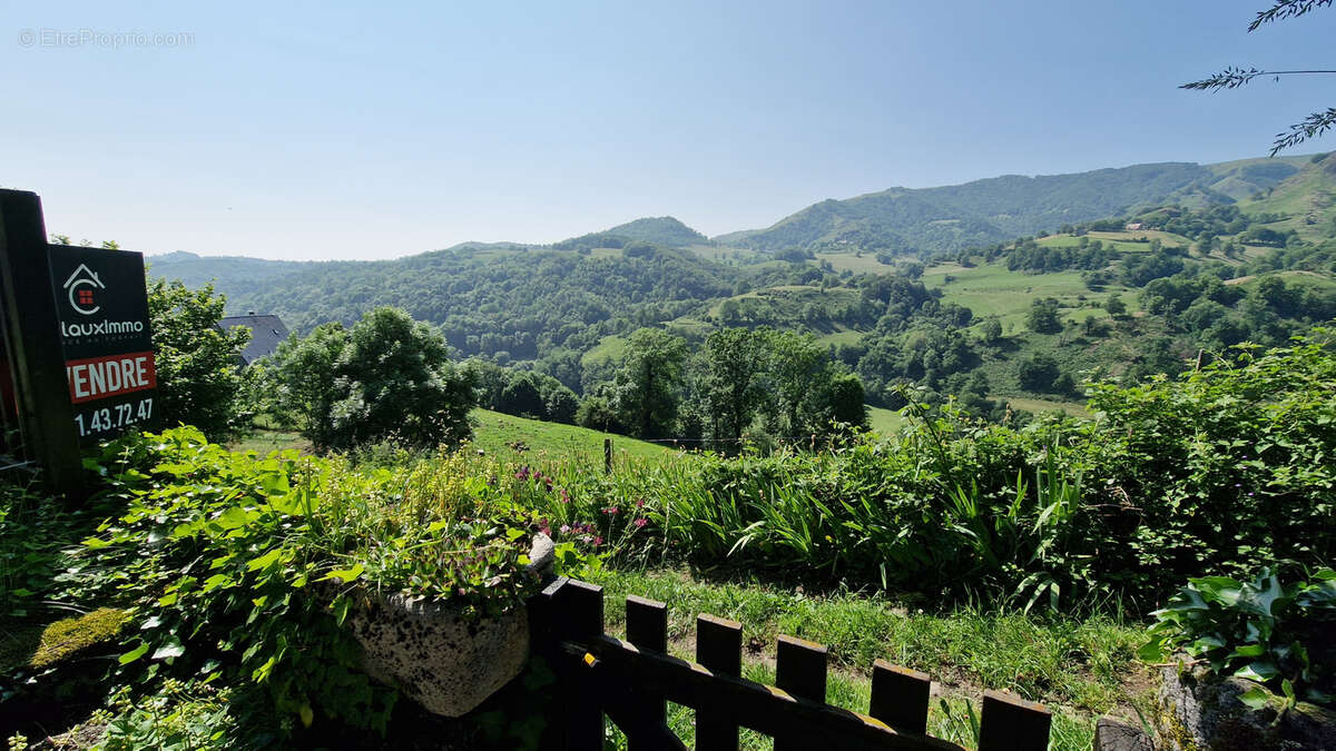 Maison à SAINT-CIRGUES-DE-JORDANNE