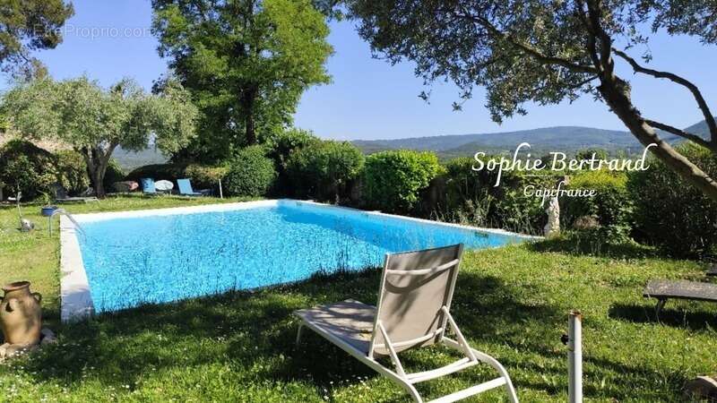 Appartement à MONTBOUCHER-SUR-JABRON