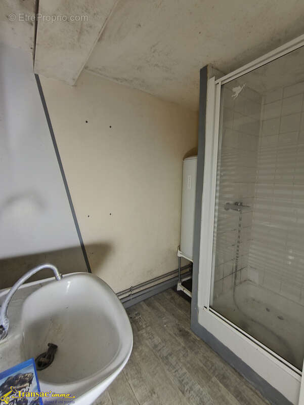 Appartement à THIERS
