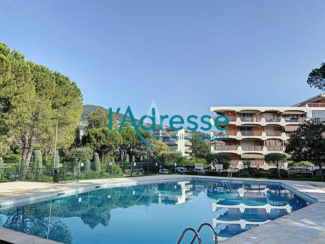 Appartement à MANDELIEU-LA-NAPOULE